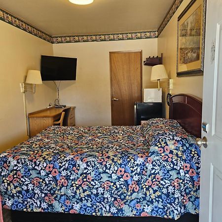 Cle Elum Travelers Inn Екстер'єр фото