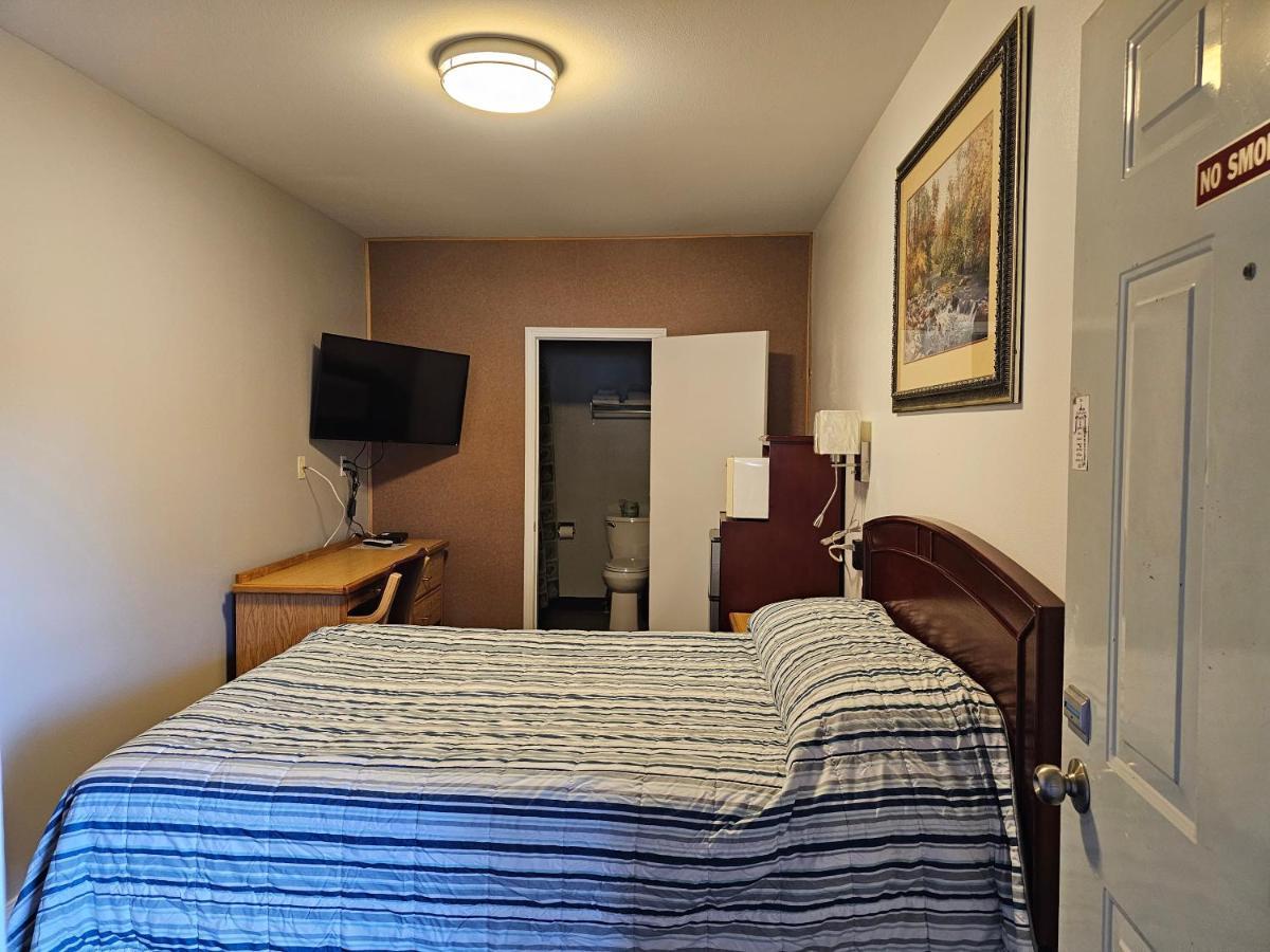 Cle Elum Travelers Inn Екстер'єр фото